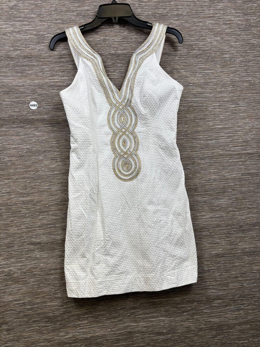 Lilly Pulitzer Dress Womens Size 2 White Embroidered V Neck Sheath Short Party